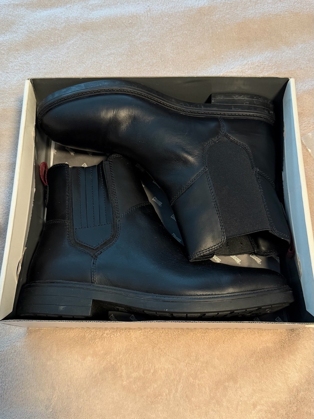 Cougar Black Leather Chelsea Ankle Boots with Red Pull Tab - Picture 4 of 8